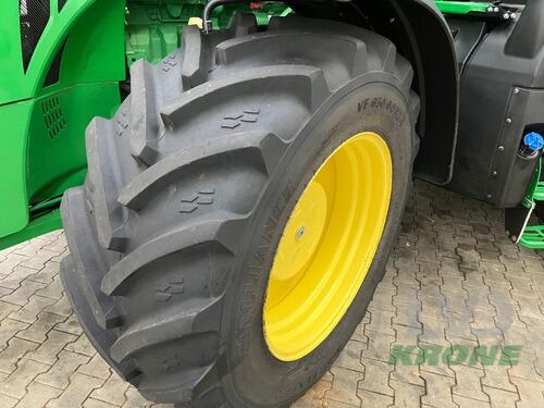 JD 8370R
