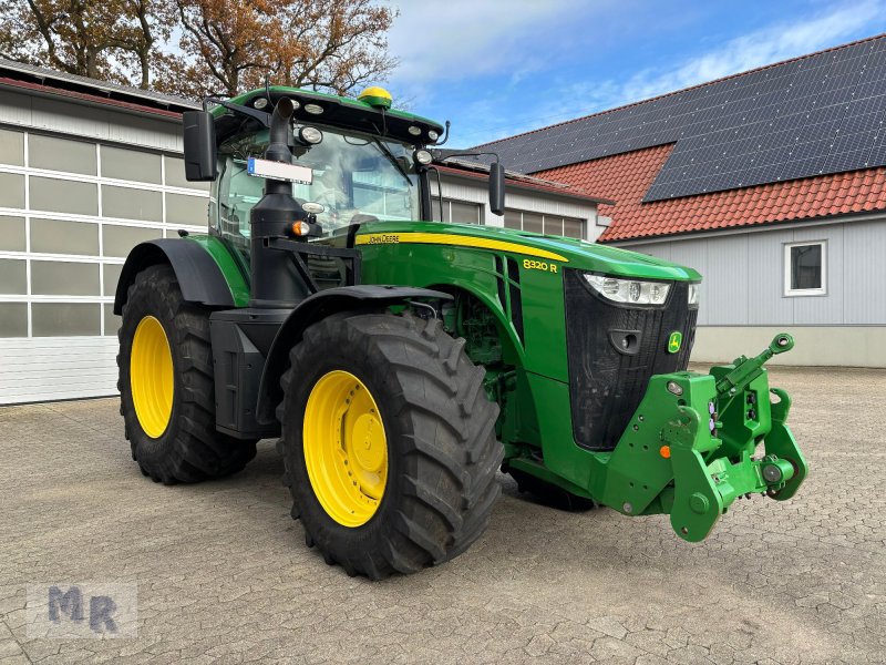 JD 8320R IVT