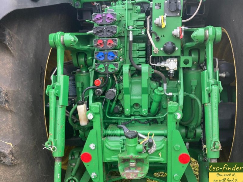 JD 8370R